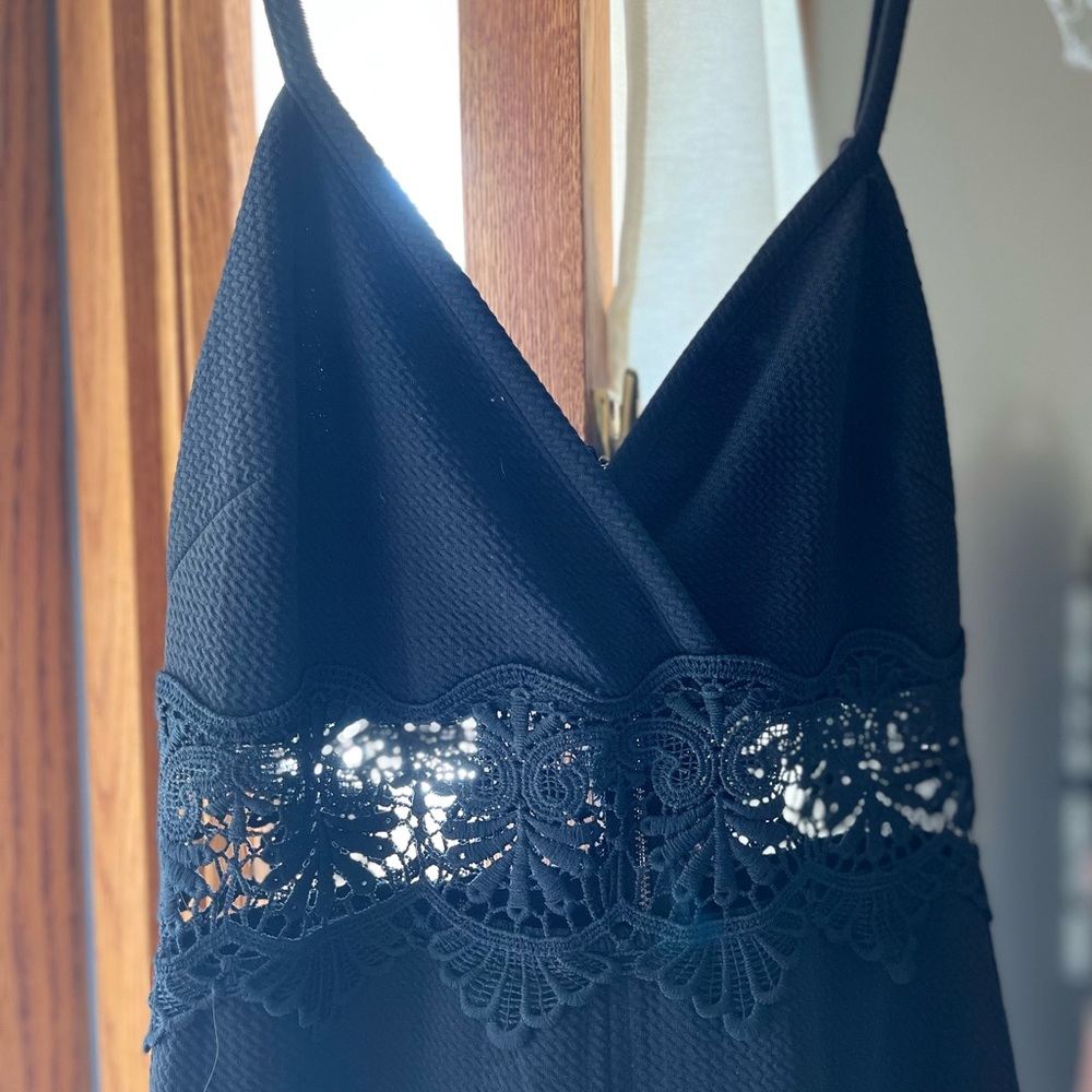 Haute Monde Sexy Black Dress. Decorative Black Lace Below Bust. Size Small. - Picture 5 of 9